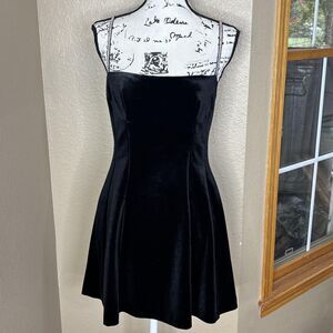 Zara‎ Dress Womens Medium Black Velvet Rhinestone Strap Festive Days 9653/617